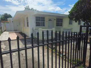 2523 NW 13th Ave 2523, Miami, FL 33142