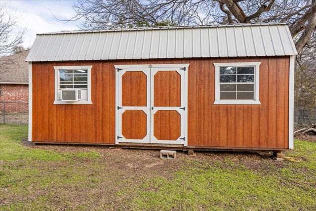 209 Granada Calle, Granbury, TX 76049