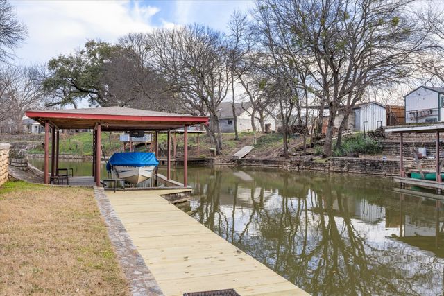 209 Granada Calle, Granbury, TX 76049