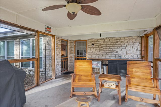 209 Granada Calle, Granbury, TX 76049