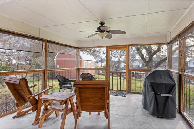 209 Granada Calle, Granbury, TX 76049