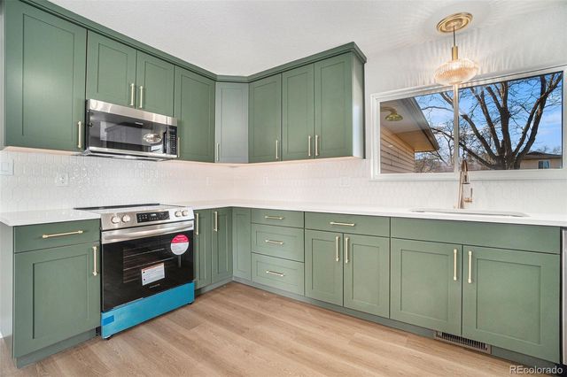 812 Gallup Road, Fort Collins, CO 80521