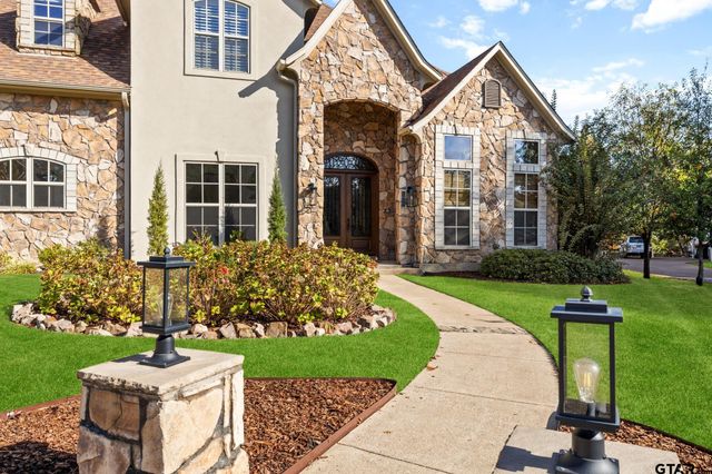 2017 Hollystone, Tyler, TX 75703