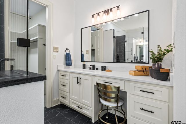 2017 Hollystone, Tyler, TX 75703