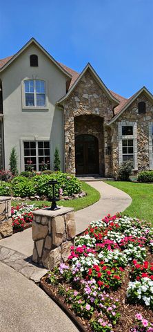 2017 Hollystone, Tyler, TX 75703