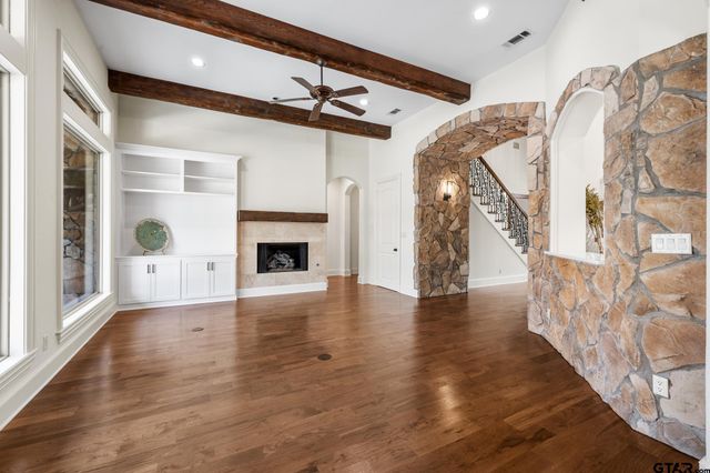 2017 Hollystone, Tyler, TX 75703