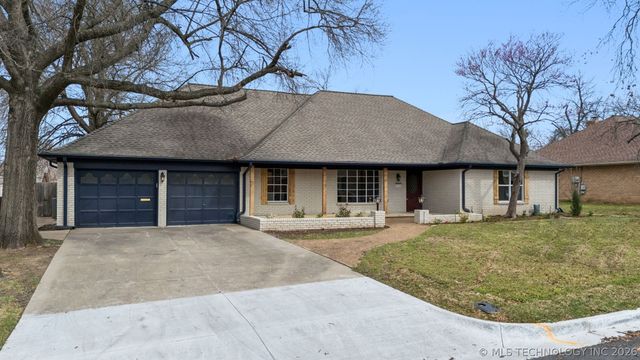 5855 E 46th Place, Tulsa, OK 74135