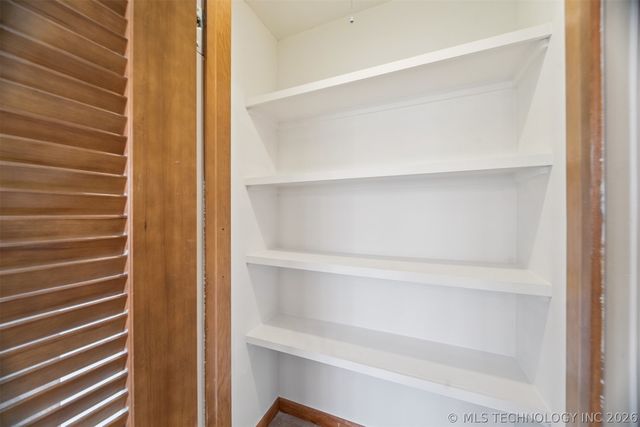 5855 E 46th Place, Tulsa, OK 74135