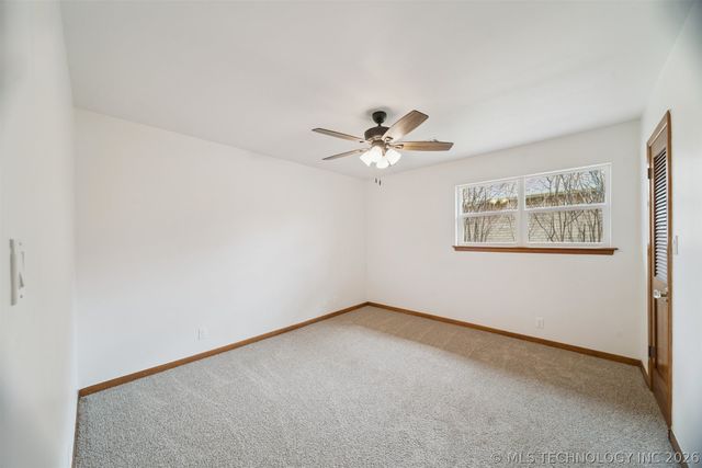 5855 E 46th Place, Tulsa, OK 74135