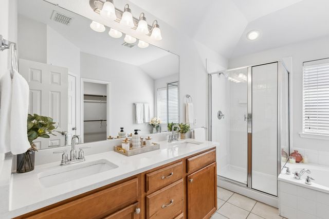 15456 Adlong Drive, Fort Worth, TX 76262