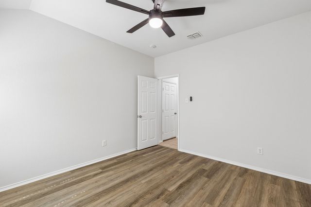 15456 Adlong Drive, Fort Worth, TX 76262