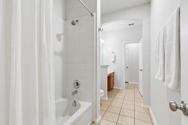 15456 Adlong Drive, Fort Worth, TX 76262