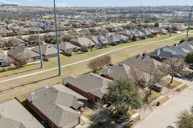 15456 Adlong Drive, Fort Worth, TX 76262