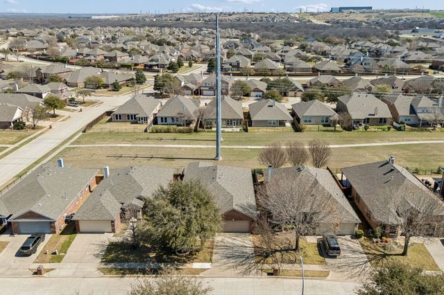 15456 Adlong Drive, Fort Worth, TX 76262