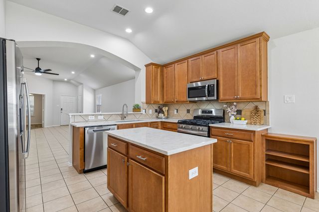 15456 Adlong Drive, Fort Worth, TX 76262