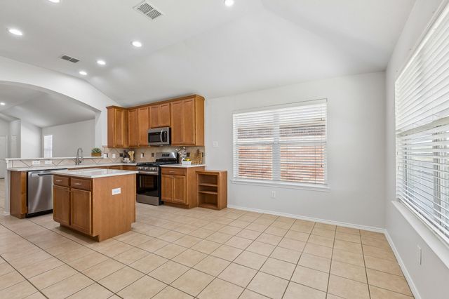 15456 Adlong Drive, Fort Worth, TX 76262