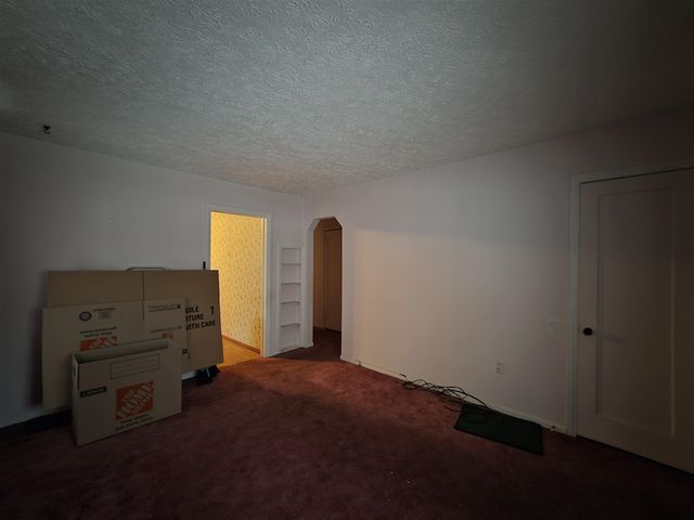 497 Montana Avenue, Pontiac, MI 48341