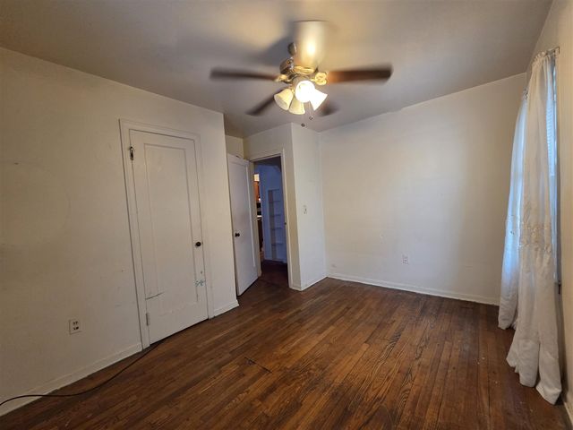 497 Montana Avenue, Pontiac, MI 48341