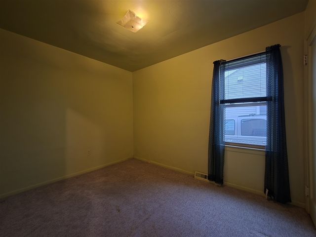 497 Montana Avenue, Pontiac, MI 48341