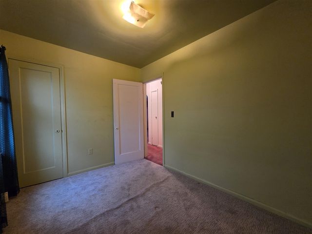 497 Montana Avenue, Pontiac, MI 48341