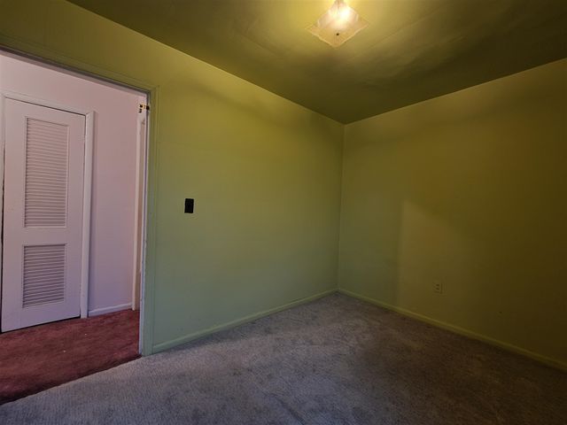 497 Montana Avenue, Pontiac, MI 48341