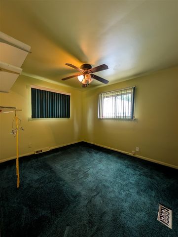 497 Montana Avenue, Pontiac, MI 48341