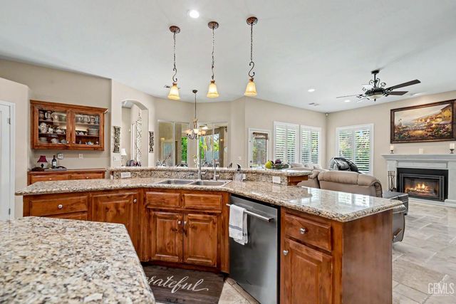 13315 Nantucket Place, Bakersfield, CA 93314