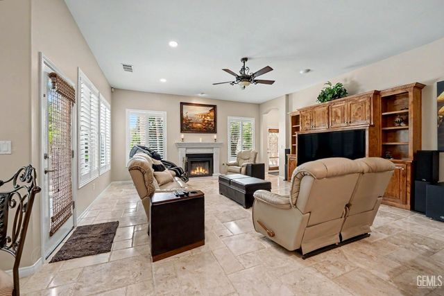 13315 Nantucket Place, Bakersfield, CA 93314