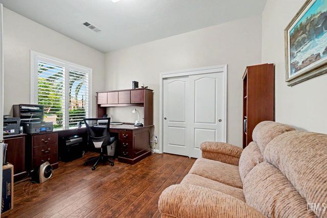 13315 Nantucket Place, Bakersfield, CA 93314