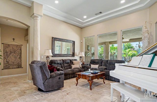 13315 Nantucket Place, Bakersfield, CA 93314