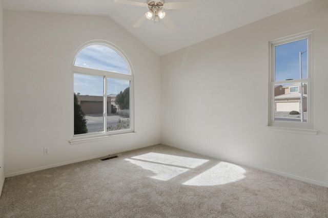 10304 Arroyo Crest Drive NW, Albuquerque, NM 87114