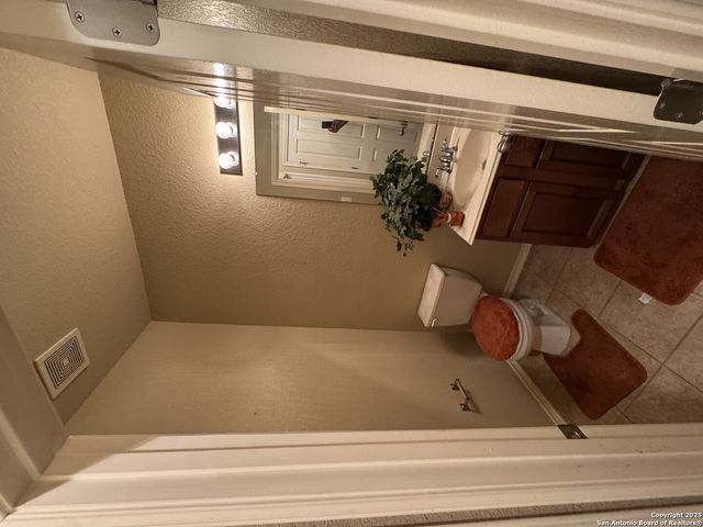 6714 Harbor Flds, Converse, TX 78109