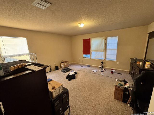 6714 Harbor Flds, Converse, TX 78109