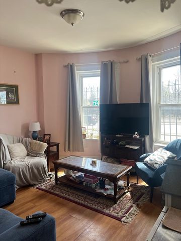 245 Cambridge St, Boston, MA 02134