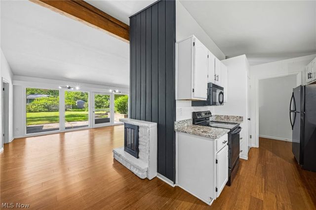 5294 Dogwood Trail, Lyndhurst, OH 44124