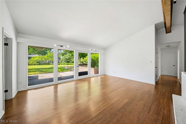 5294 Dogwood Trail, Lyndhurst, OH 44124