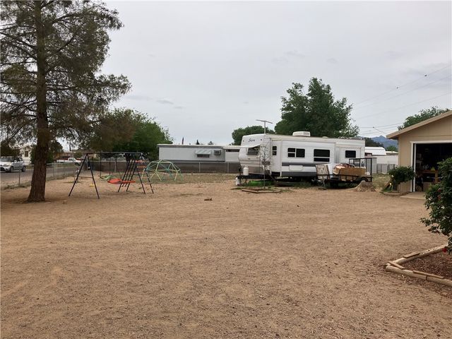 3946 E Shaeffer Avenue, Kingman, AZ 86409