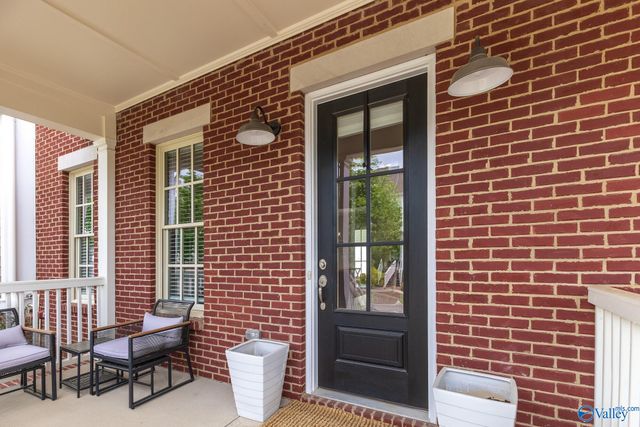 40 Pine Street NW, Huntsville, AL 35806