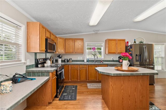 741 Swamp RD, Hertford, NC 27944