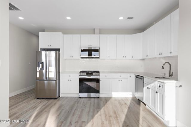 233 Dupont Avenue, Seaside Heights, NJ 08751