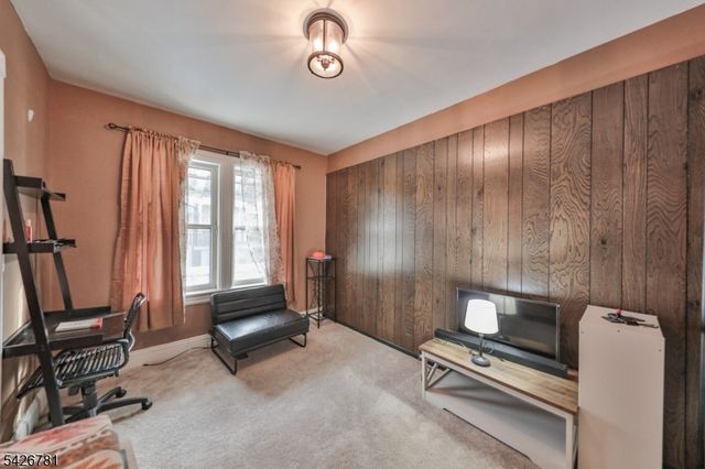 135 Mercer St, Phillipsburg Town, NJ 08865