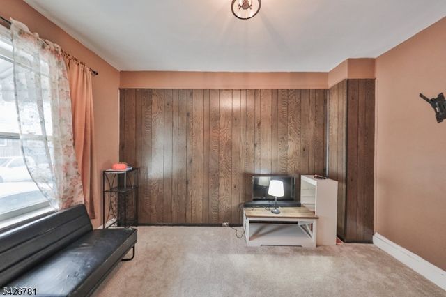 135 Mercer St, Phillipsburg Town, NJ 08865