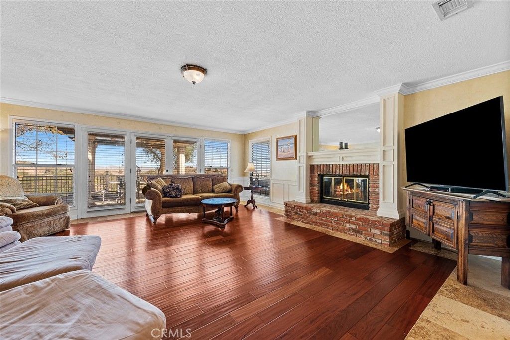 Image 32 of property listing at 26100 Calle Corveta, Temecula, CA 92590