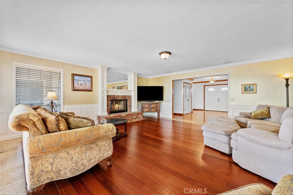 Image 33 of property listing at 26100 Calle Corveta, Temecula, CA 92590