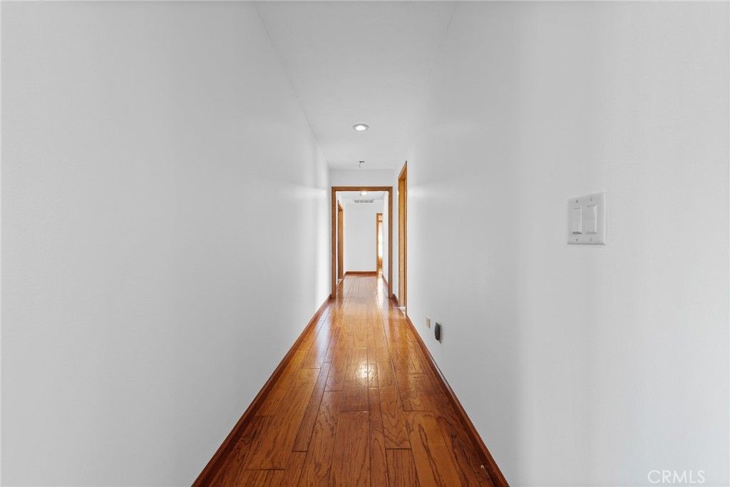 Image 34 of property listing at 26100 Calle Corveta, Temecula, CA 92590