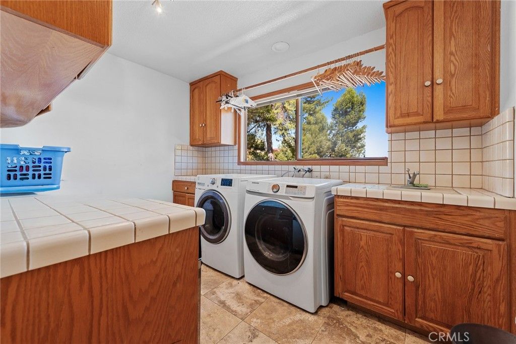 Image 57 of property listing at 26100 Calle Corveta, Temecula, CA 92590