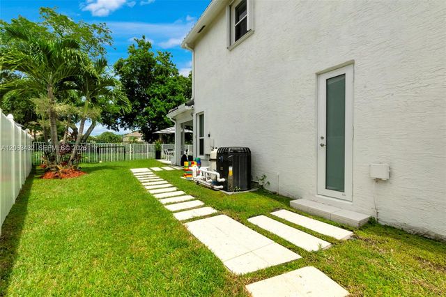 2061 SW 162nd Ave, Miramar, FL 33027