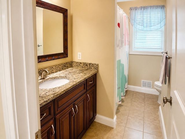 117 Morris St, Revere, MA 02151