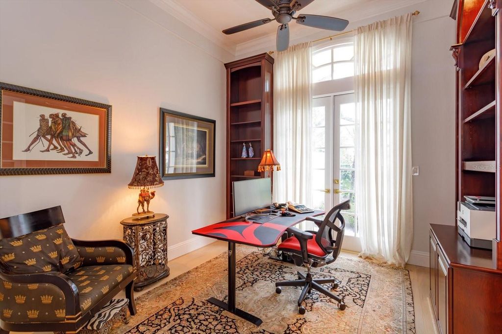 Image 11 of property listing at 9004 GREAT HERON CIRCLE, Orlando, FL 32836