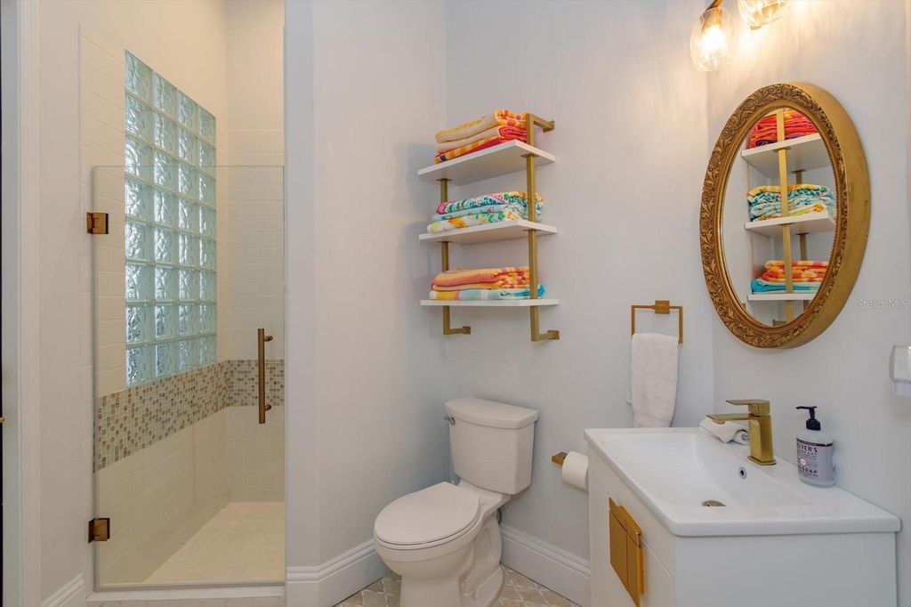 Image 39 of property listing at 9004 GREAT HERON CIRCLE, Orlando, FL 32836